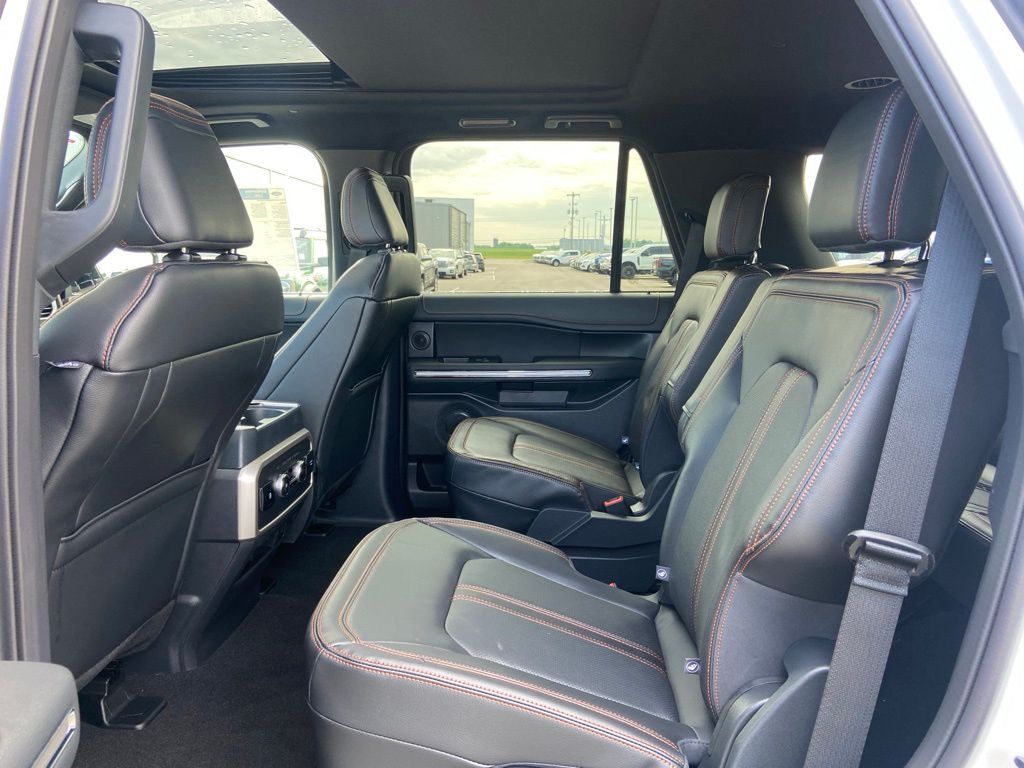 new 2024 Ford Expedition car, priced at $72,041