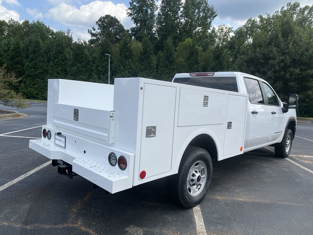 new 2024 GMC Sierra 2500HD car, priced at $46,133