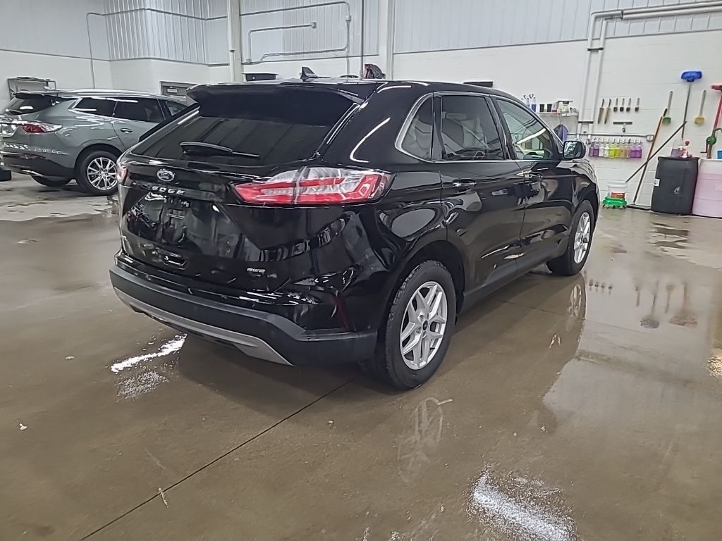 used 2022 Ford Edge car, priced at $28,540