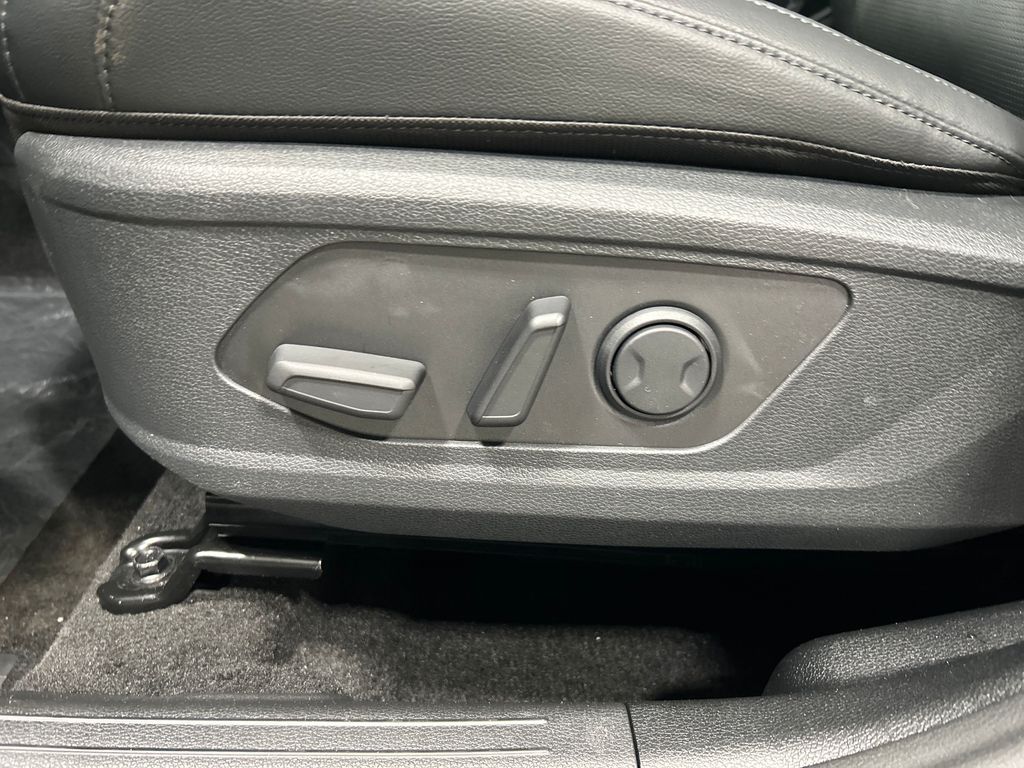 new 2026 Kia Sportage car, priced at $33,470