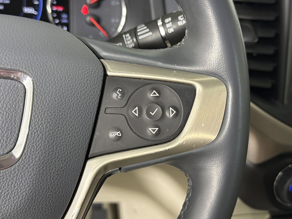 used 2023 GMC Acadia car, priced at $40,988