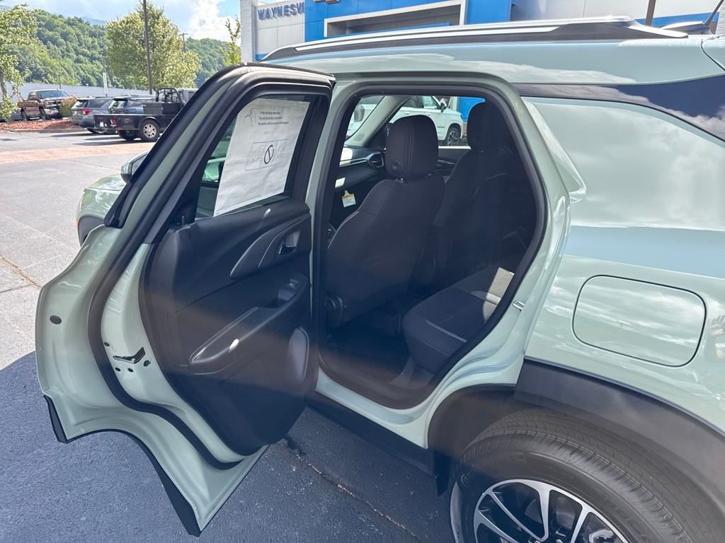 new 2026 Chevrolet TrailBlazer car, priced at $28,185