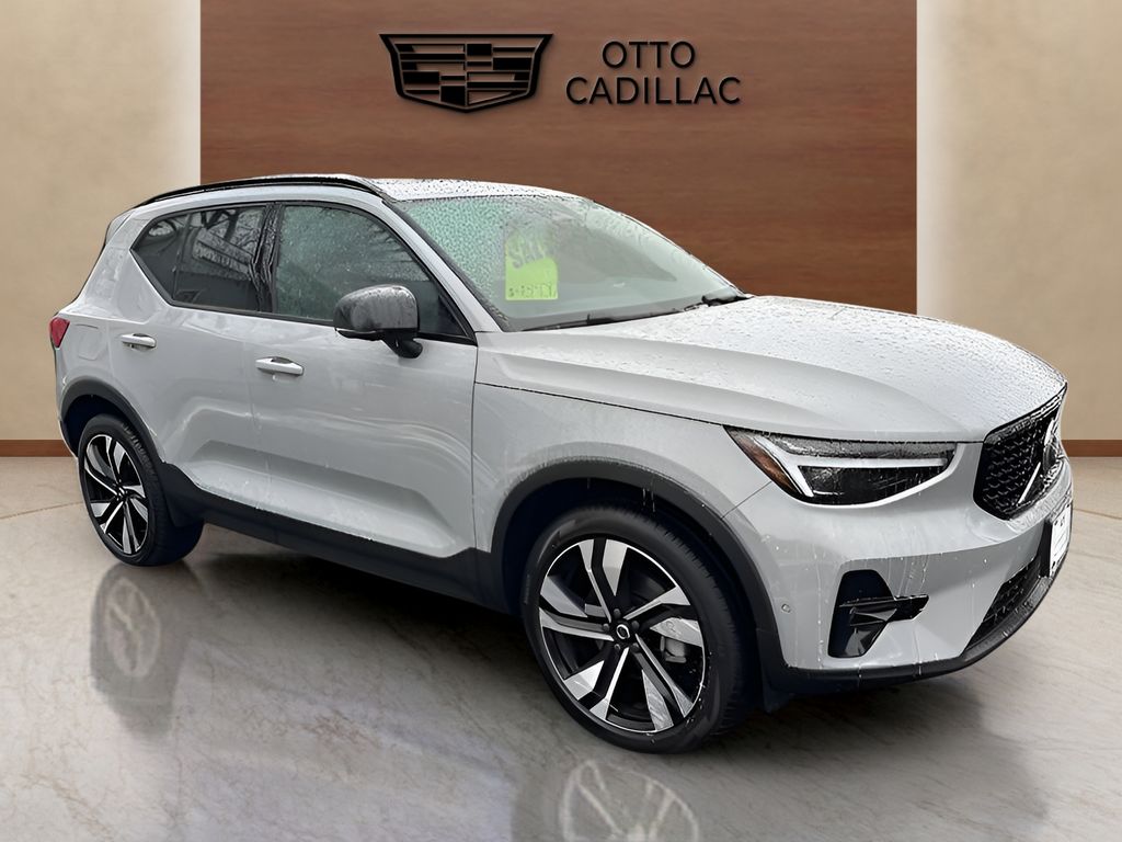 used 2025 Volvo XC40 car, priced at $39,500