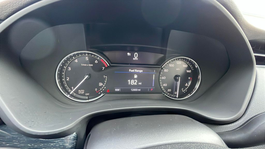 used 2022 Cadillac XT4 car, priced at $29,450