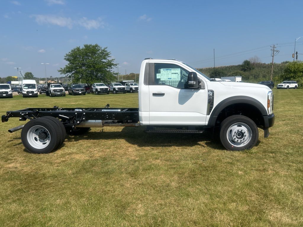 new 2025 Ford F-450SD car, priced at $62,790