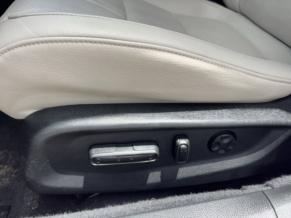 used 2020 Honda Accord Hybrid car, priced at $19,592