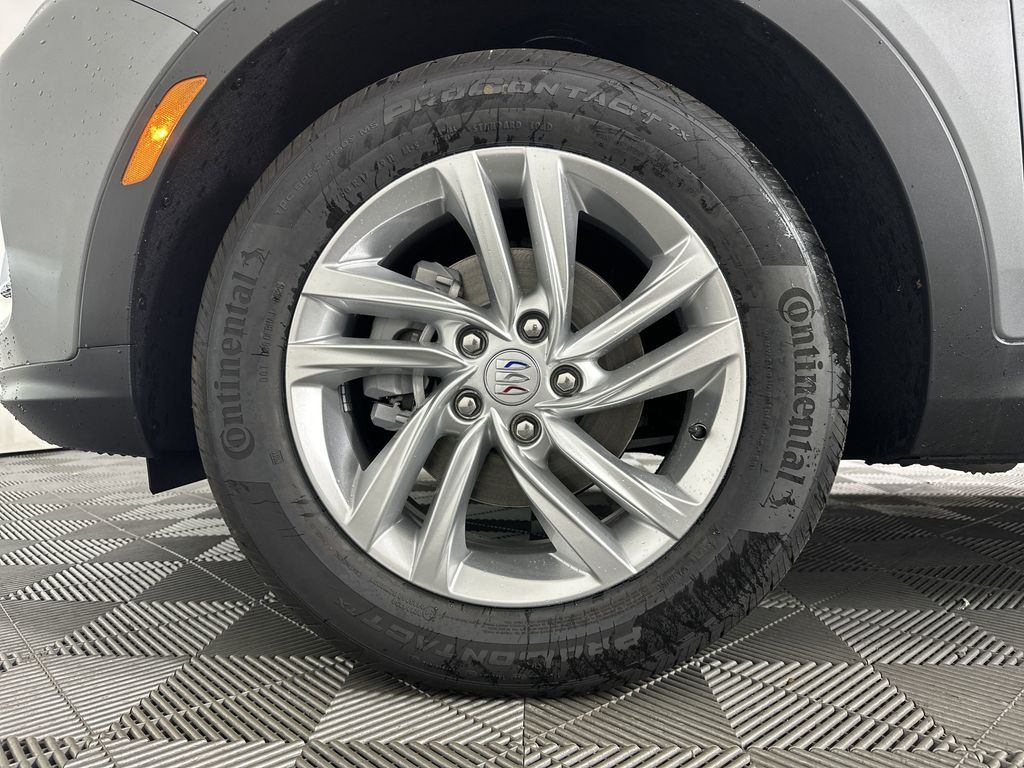 new 2025 Buick Envista car, priced at $27,375