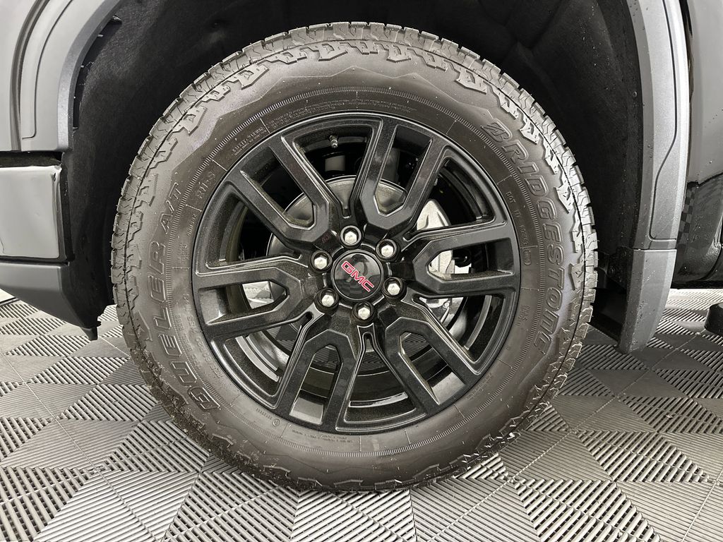 new 2025 GMC Sierra 1500 car, priced at $60,224
