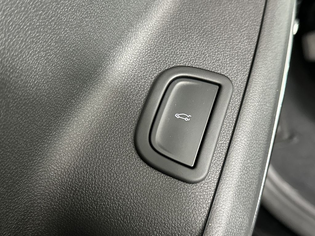 new 2025 GMC Acadia car, priced at $46,425