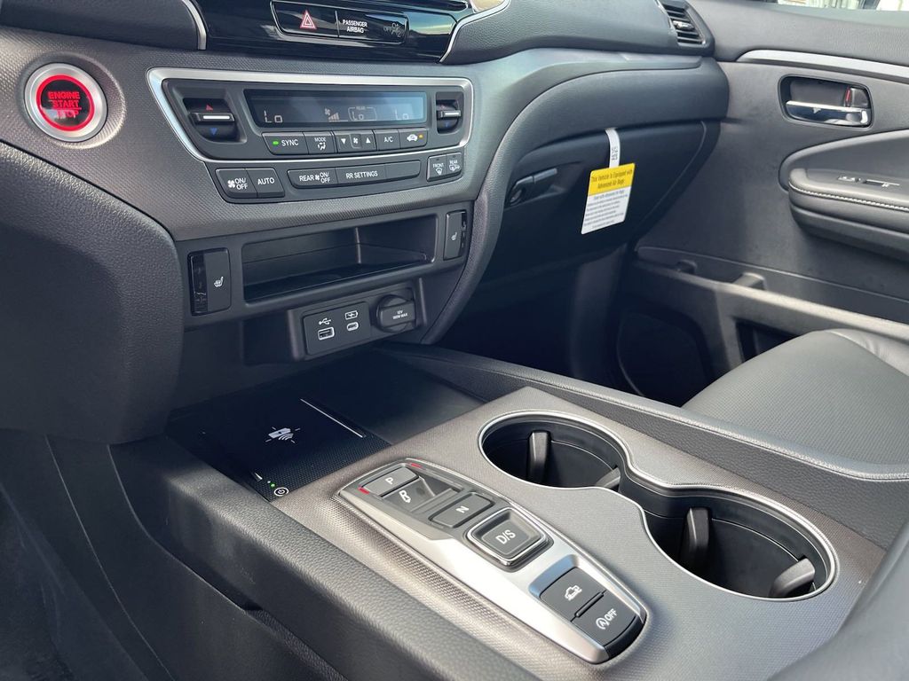 new 2025 Honda Ridgeline car, priced at $42,348