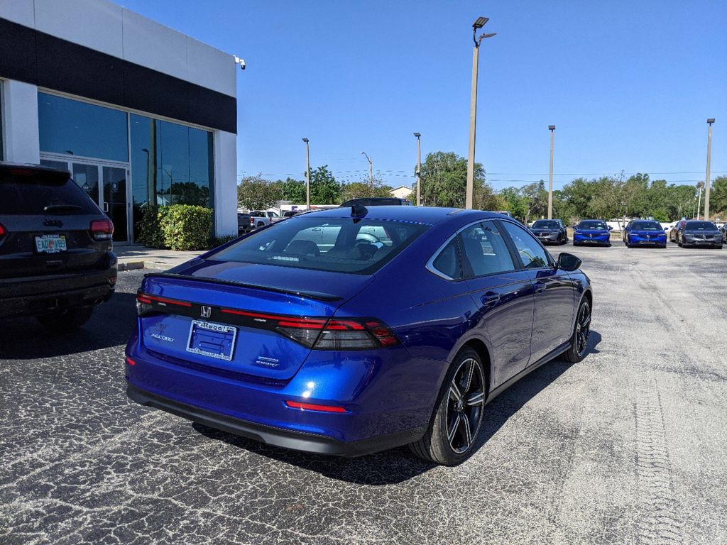 new 2024 Honda Accord Hybrid car, priced at $34,273