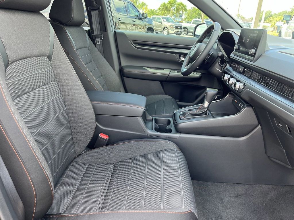 new 2025 Honda CR-V Hybrid car, priced at $35,040