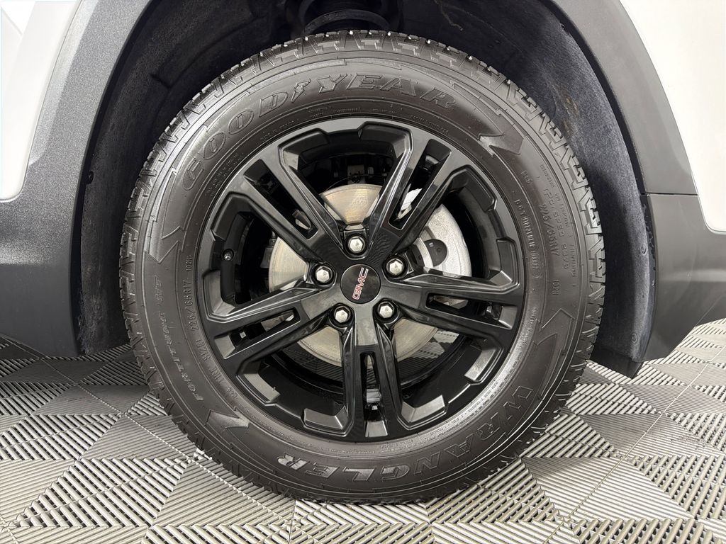 used 2023 GMC Terrain car, priced at $27,555