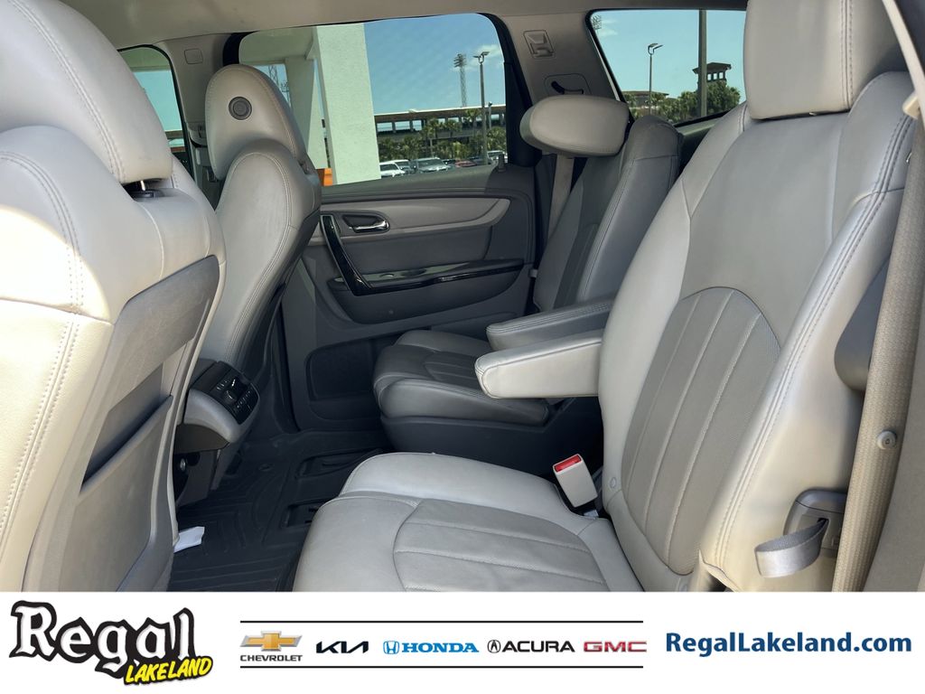 used 2017 Chevrolet Traverse car, priced at $16,194