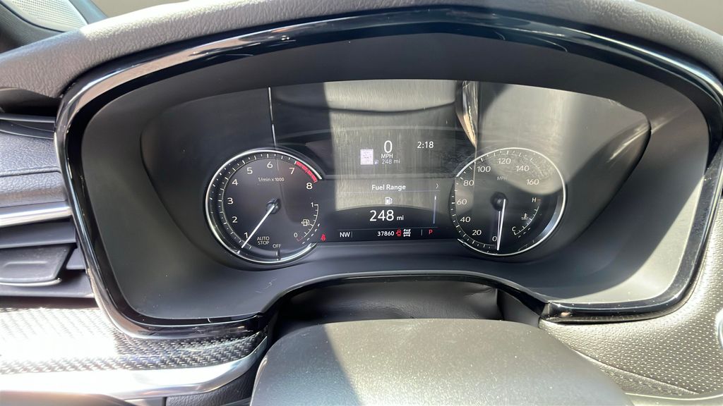 used 2020 Cadillac XT5 car, priced at $31,200