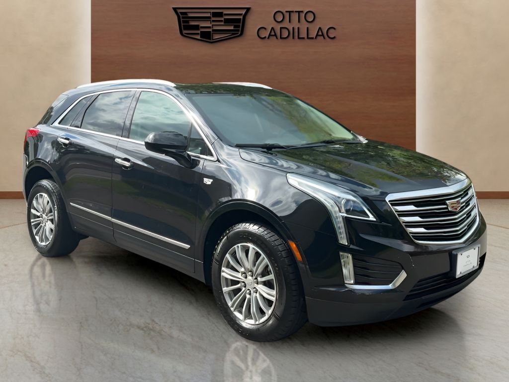used 2017 Cadillac XT5 car, priced at $18,800