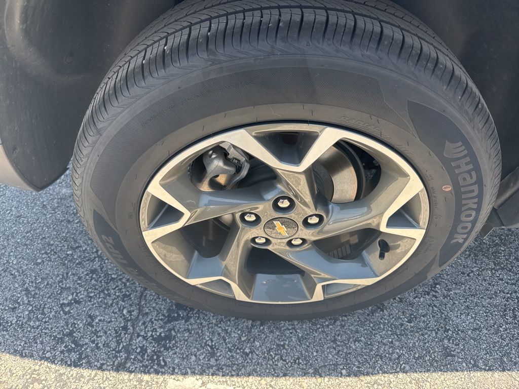 used 2024 Chevrolet Trax car, priced at $23,391