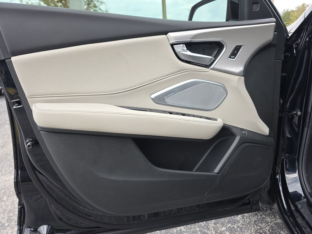 new 2025 Acura RDX car, priced at $49,250