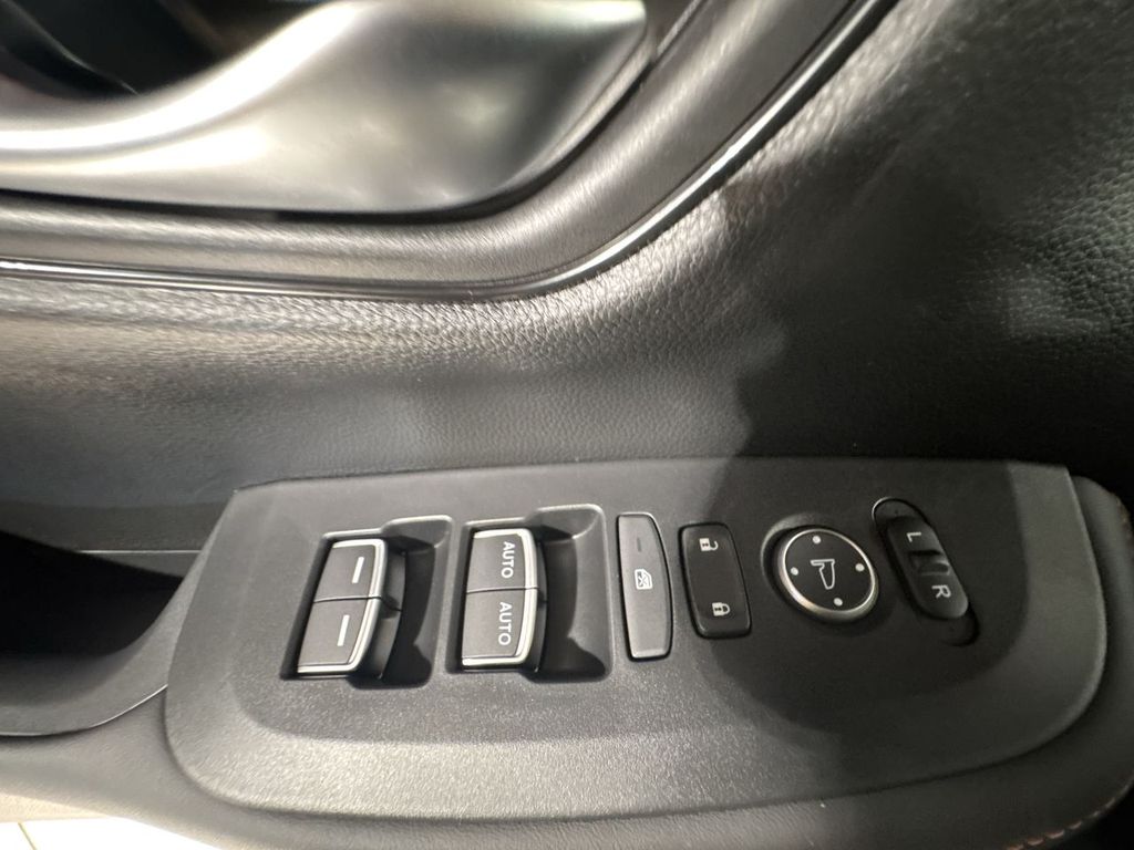 new 2026 Honda HR-V car, priced at $31,405