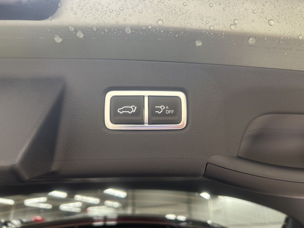 new 2025 Kia Sorento car, priced at $39,010