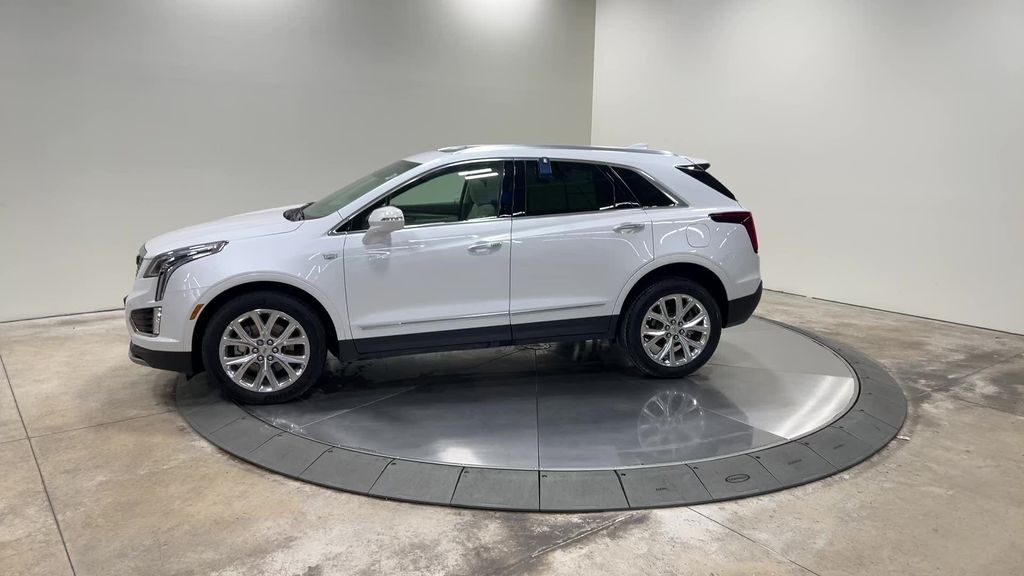 used 2020 Cadillac XT5 car, priced at $29,969