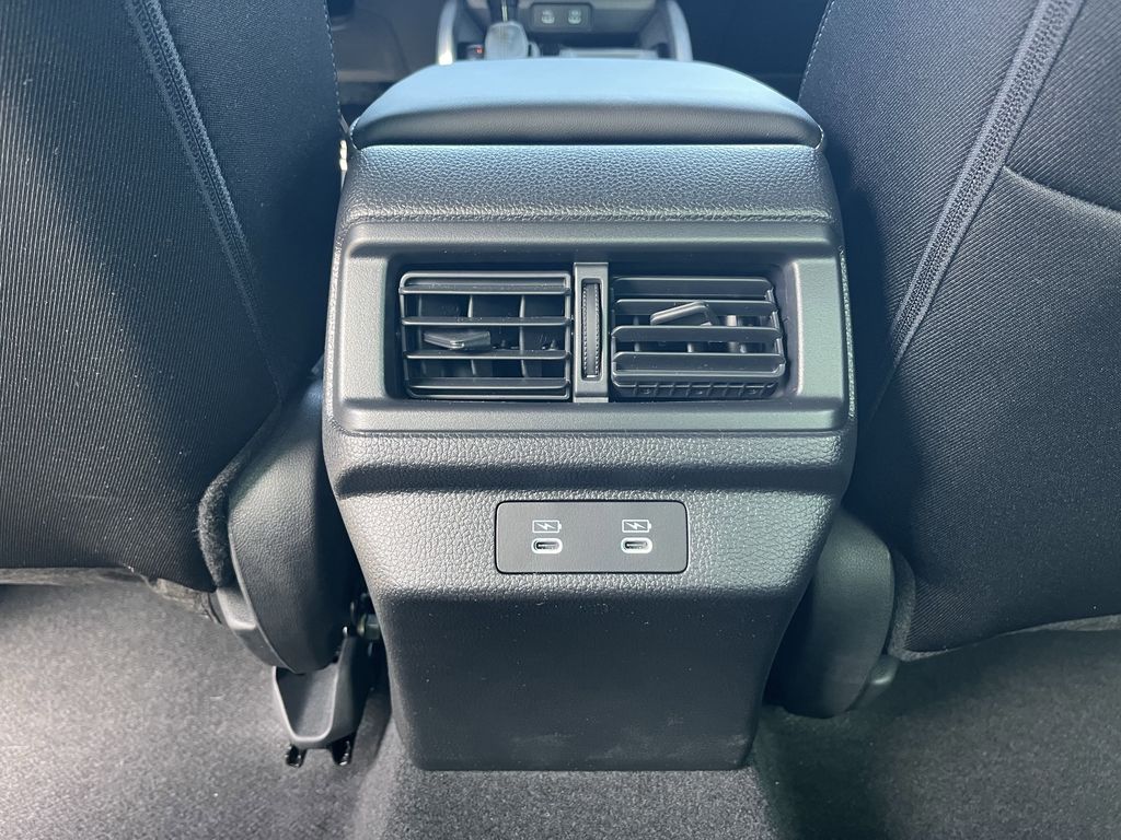 new 2025 Honda Accord Hybrid car, priced at $33,456