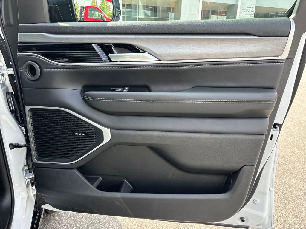 new 2025 Jeep Wagoneer car, priced at $74,835