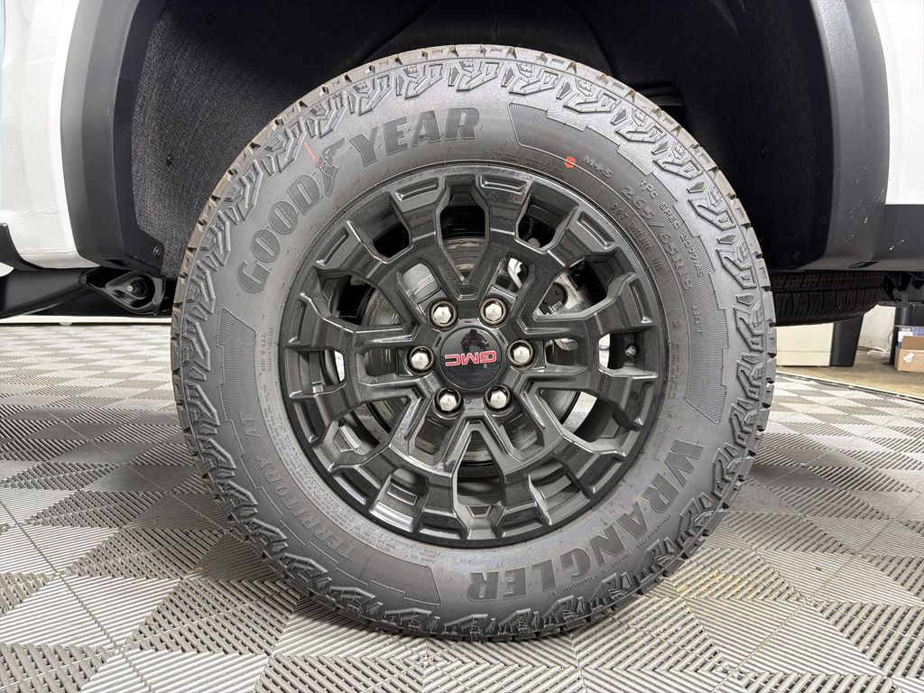 new 2026 GMC Canyon car, priced at $41,080