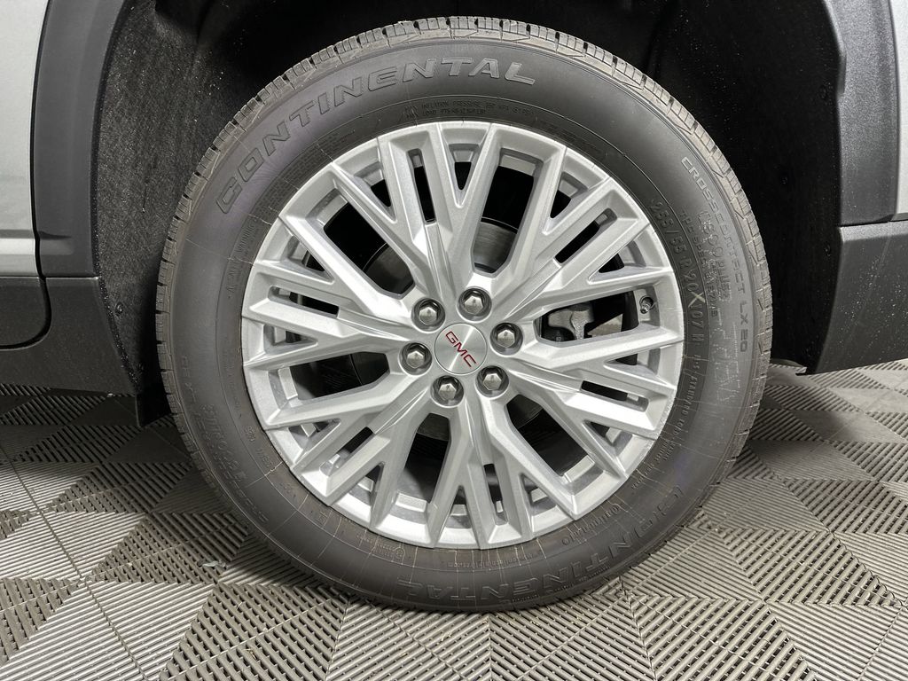 new 2025 GMC Acadia car, priced at $45,425