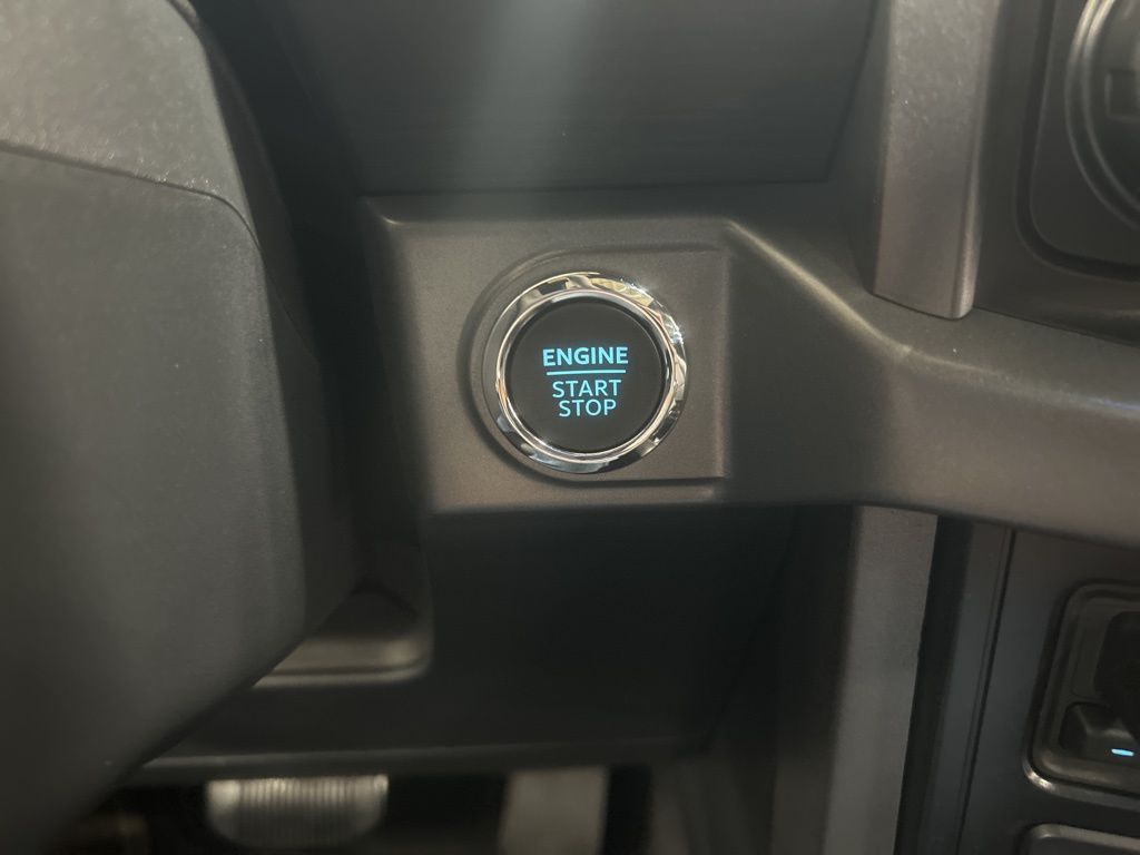 new 2025 Ford F-150 car, priced at $62,725