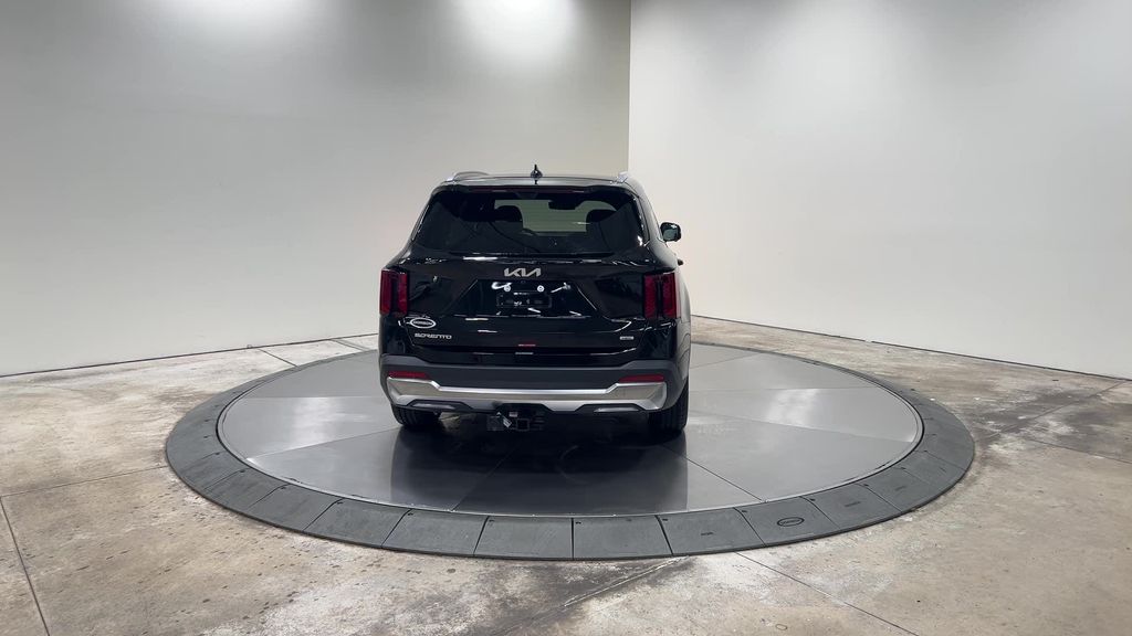 new 2025 Kia Sorento Hybrid car, priced at $44,924