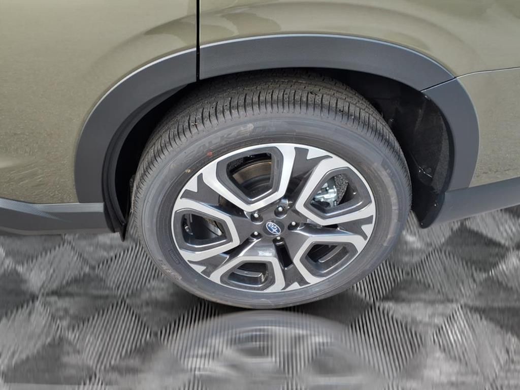 new 2025 Subaru Ascent car, priced at $46,843