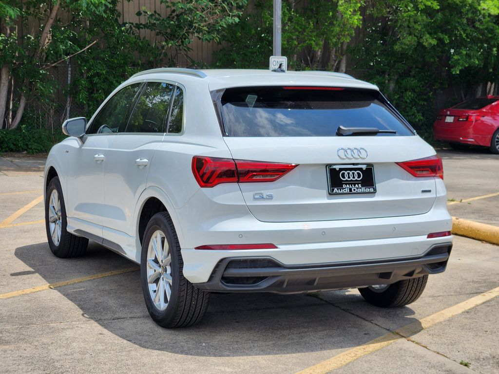 new 2025 Audi Q3 car, priced at $47,110