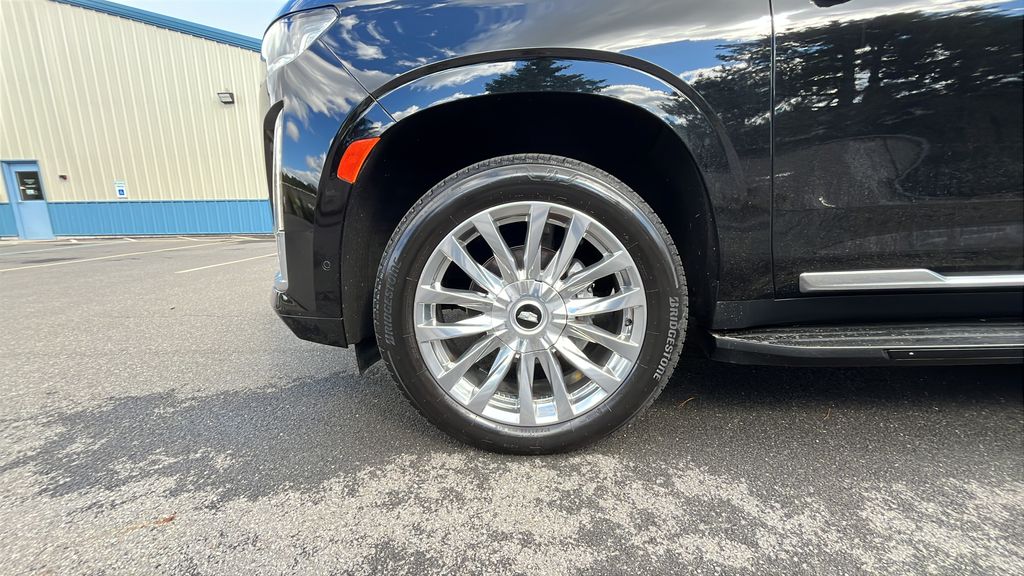 used 2023 Cadillac Escalade ESV car, priced at $69,800