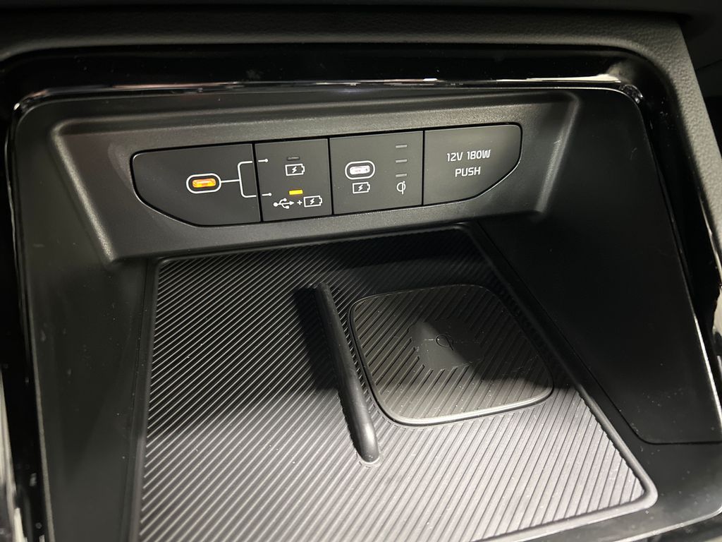 new 2025 Kia K5 car, priced at $31,438