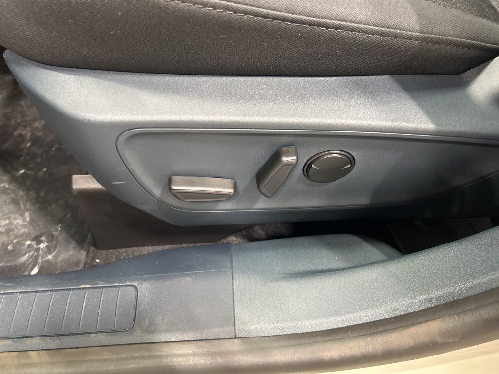 new 2025 Ford Maverick car, priced at $35,935