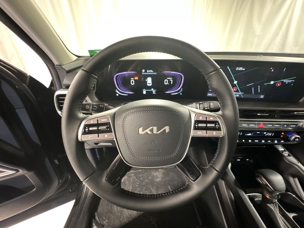 new 2025 Kia Telluride car, priced at $41,593