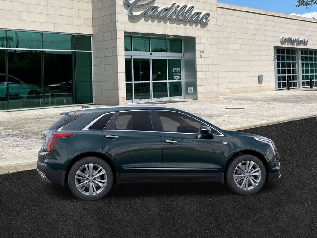 new 2025 Cadillac XT5 car, priced at $55,165