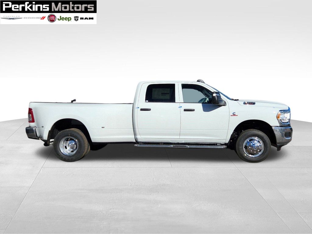 new 2024 Ram 3500 car, priced at $67,099