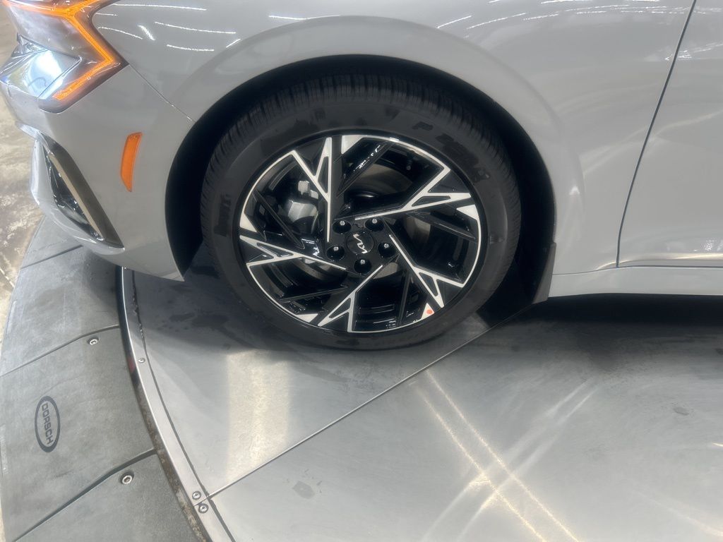 new 2026 Kia K5 car, priced at $31,287