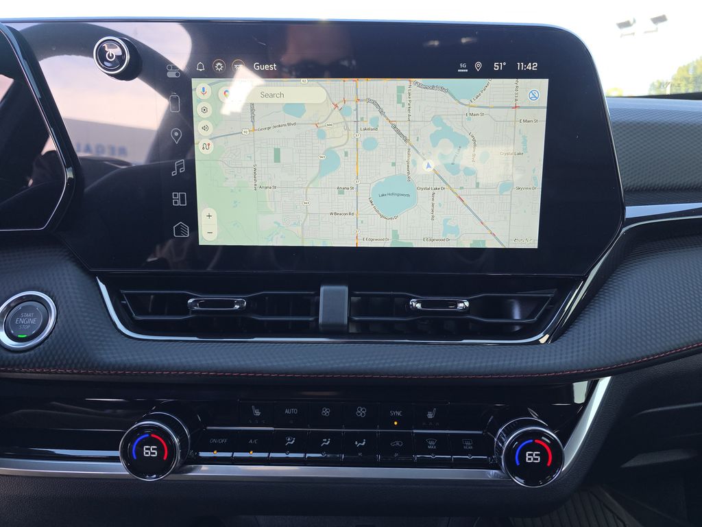 new 2026 Chevrolet Equinox car, priced at $30,495