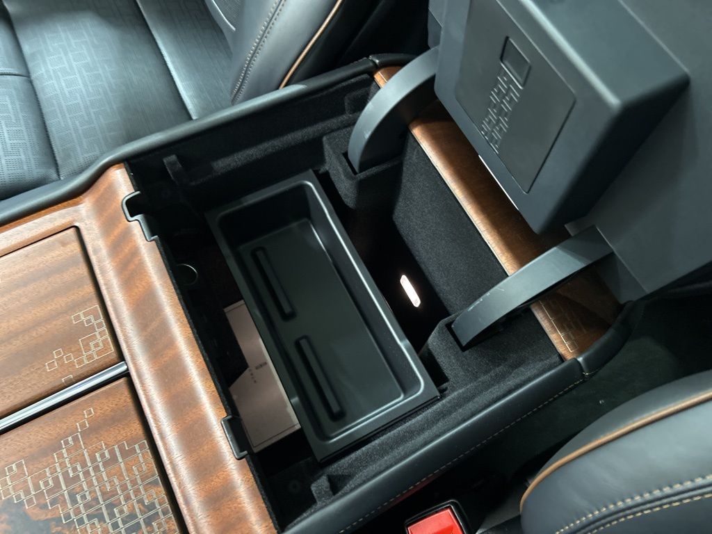 new 2025 Lincoln Navigator L car, priced at $122,545