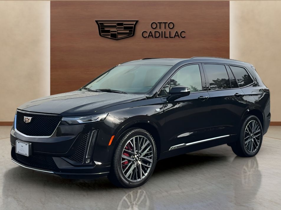 used 2022 Cadillac XT6 car, priced at $37,000