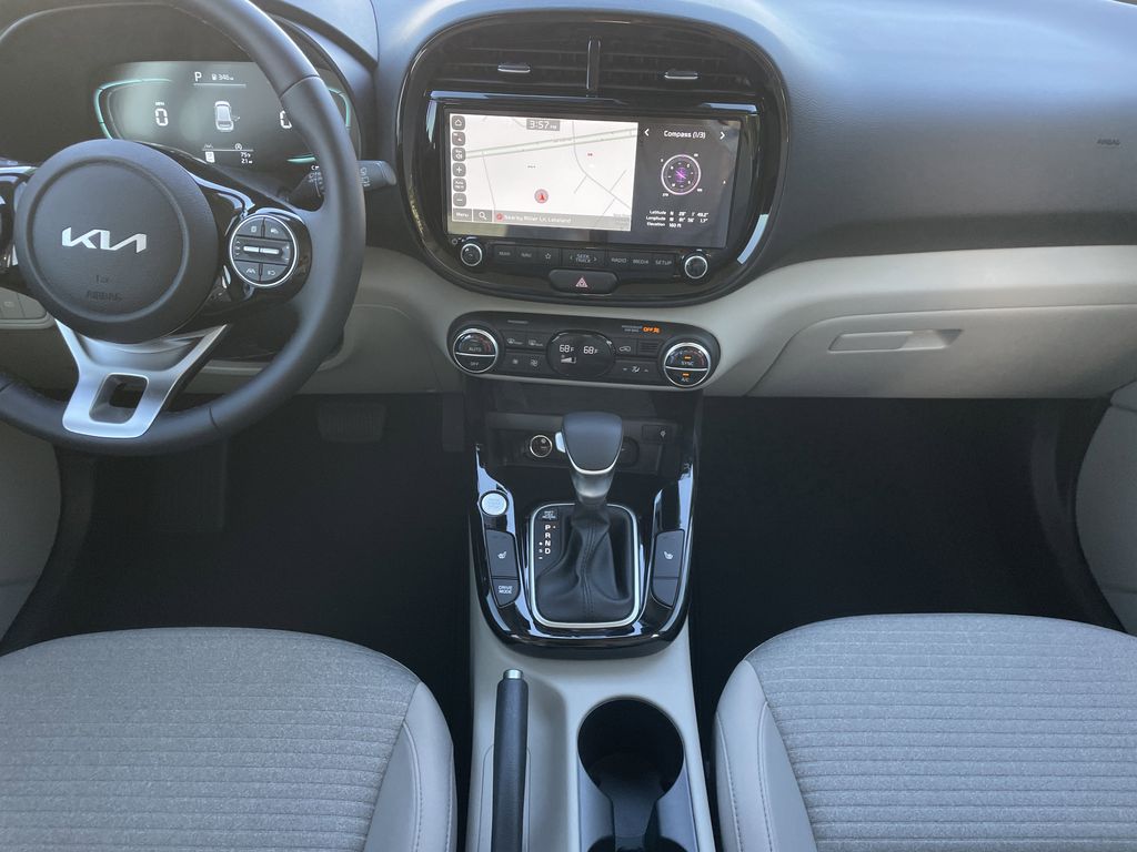 new 2025 Kia Soul car, priced at $24,542