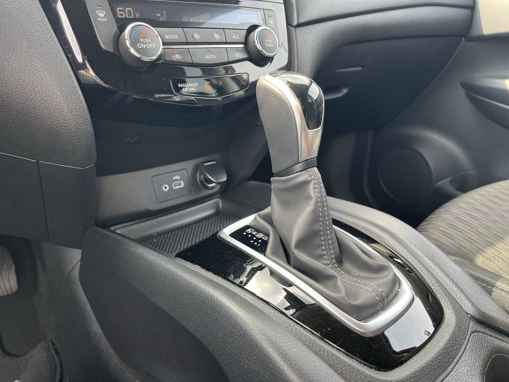 used 2020 Nissan Rogue car, priced at $18,292