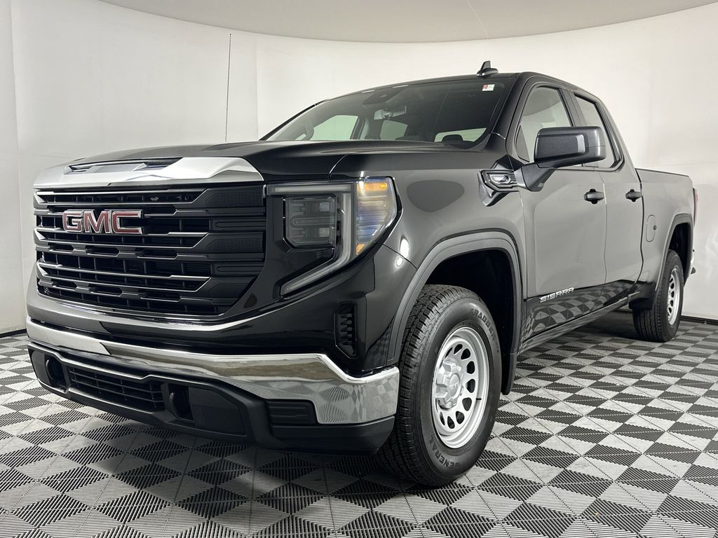 new 2025 GMC Sierra 1500 car, priced at $36,880