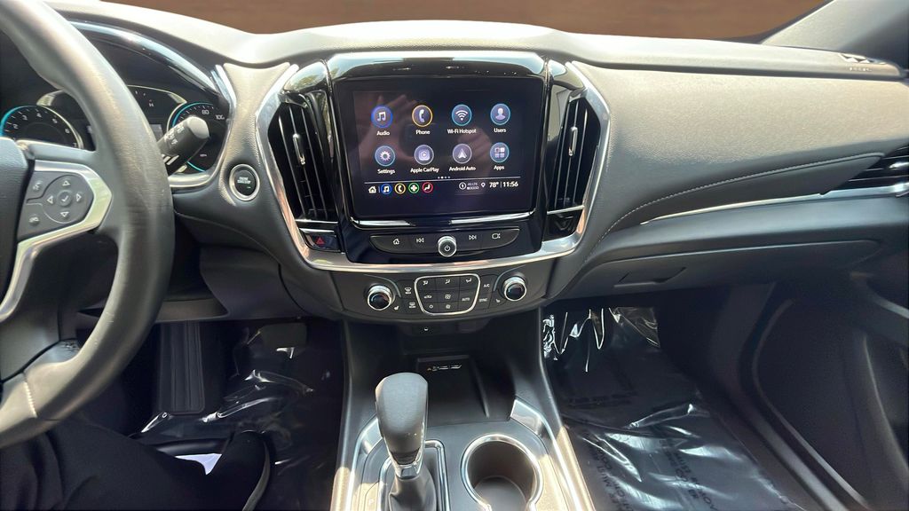 used 2023 Chevrolet Traverse car, priced at $33,700