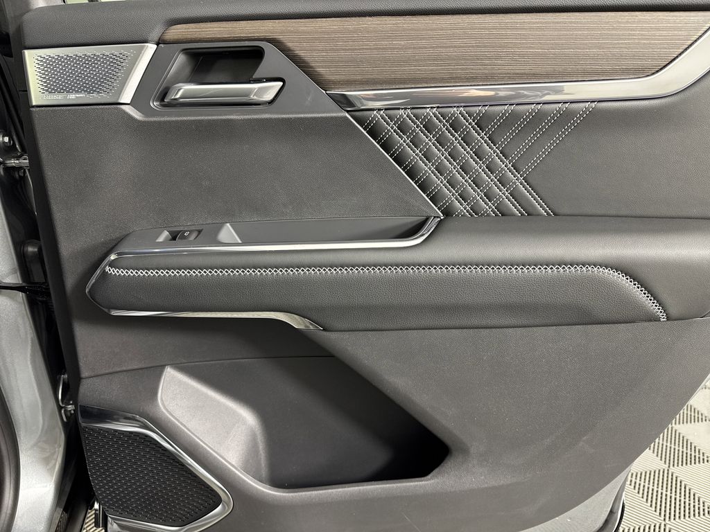 new 2025 GMC Acadia car, priced at $60,610