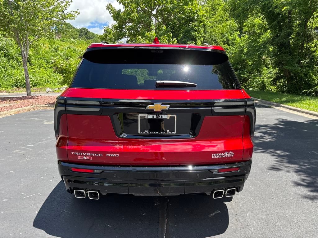 new 2025 Chevrolet Traverse car, priced at $59,290