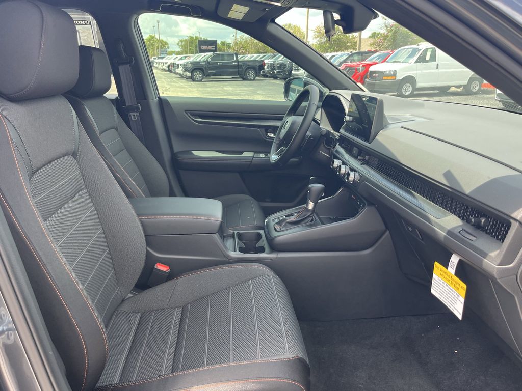 new 2026 Honda CR-V Hybrid car, priced at $35,605